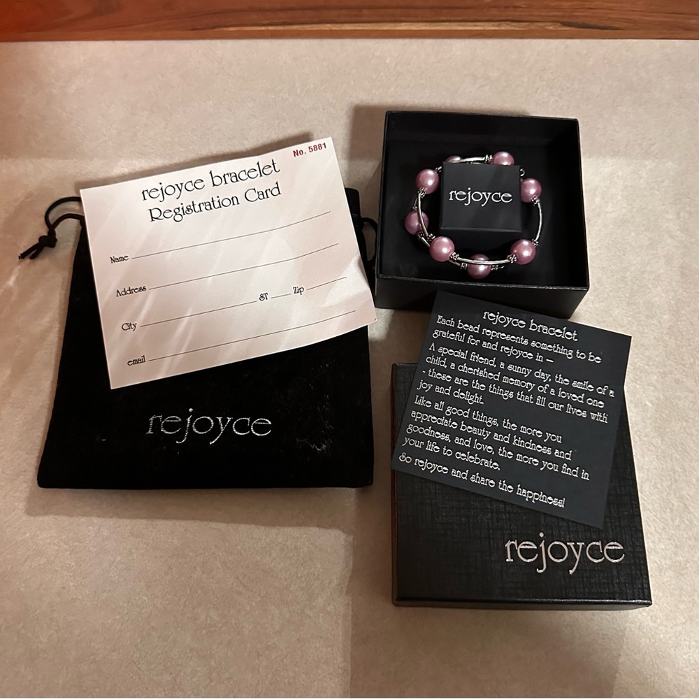 BNWT: Rejoyce Pink Pearl Bracelet